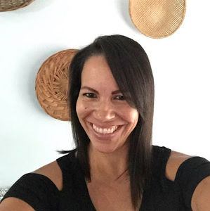 Meet your Posher, Damaris